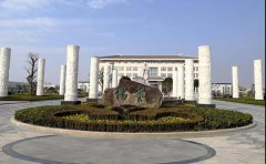 从122cc太阳集成游戏"雕塑与石韵文化展"看文创增进企业转型