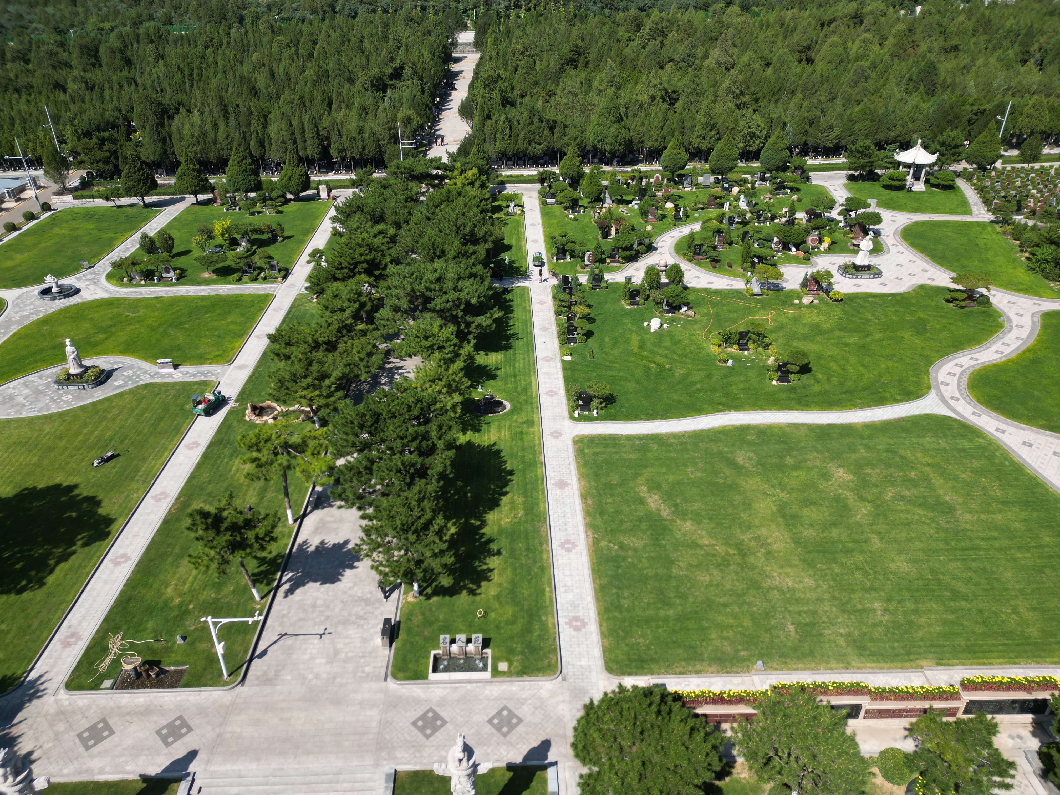 122cc太阳集成游戏集团引领墓园投资新民俗：六大相助模式开创行业新篇章